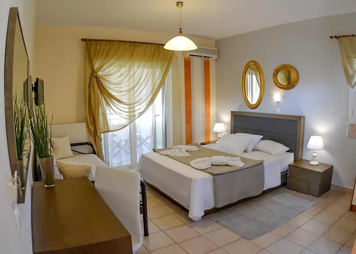 Michel Mar & Hotel Néos Marmarás