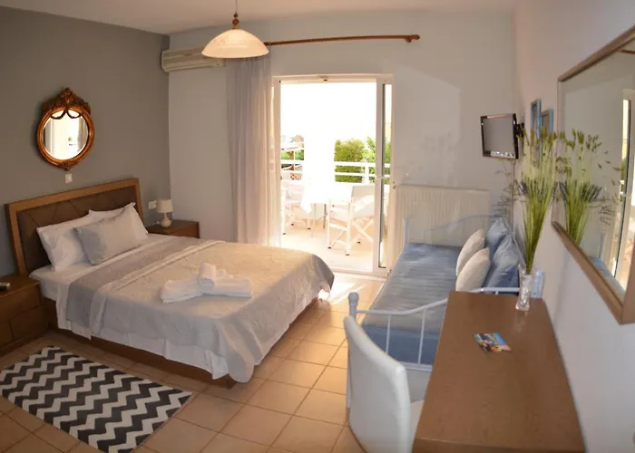 Hotel Michel Mar & Néos Marmarás