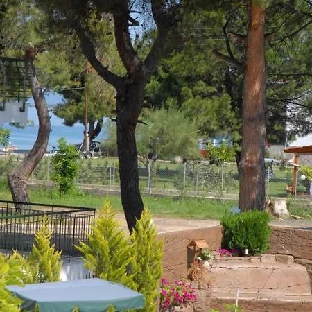 Michel Mar & Hotel 2*