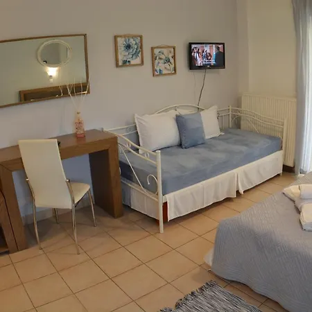 Michel Mar & 2* Neos Marmaras