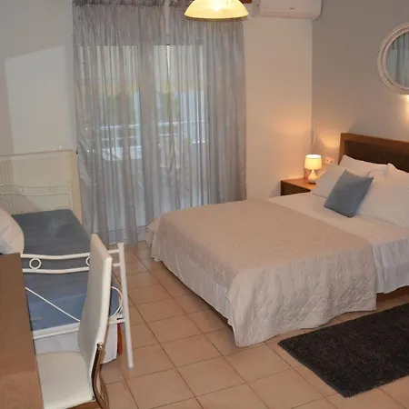 Michel Mar & Hotel 2*